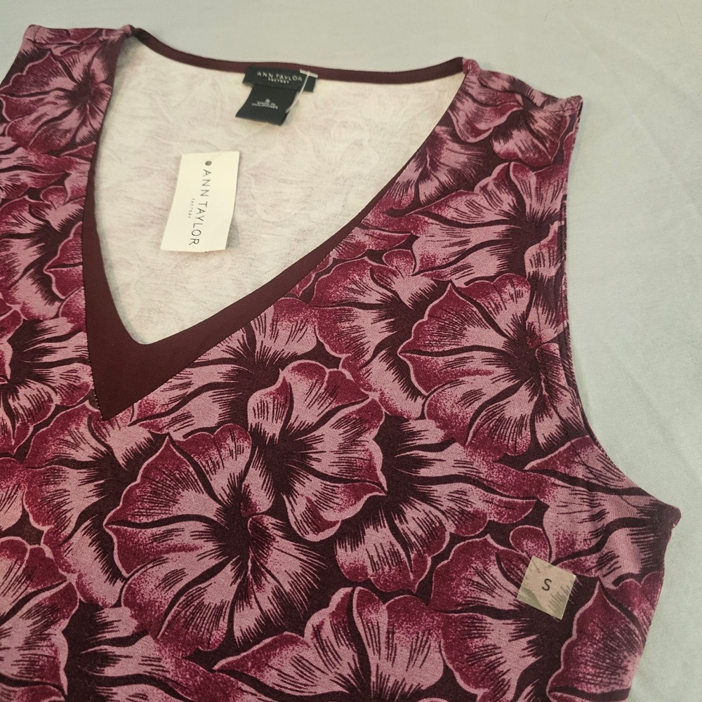 Ann Taylor Factory Small V-Neck Sleeveless Top Burgundy, Wine & Mauve NWT L707